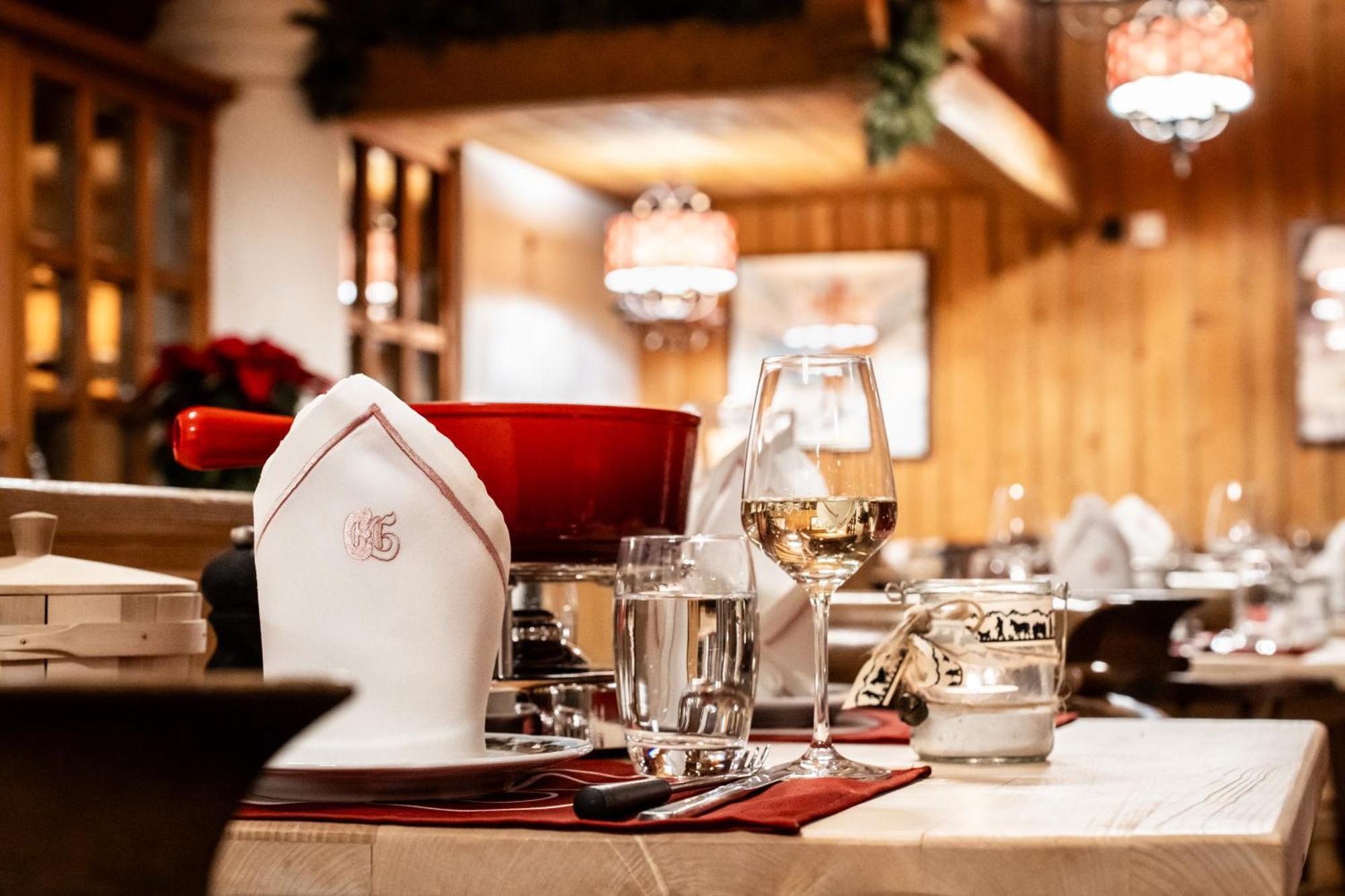 Ermitage Wellness- & Spa-Hotel Gstaad Exterior foto